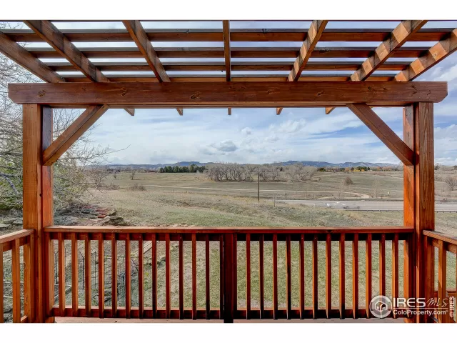 MLS: 907696 Condo For Sale