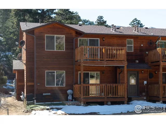 MLS: 907752 Condo For Sale