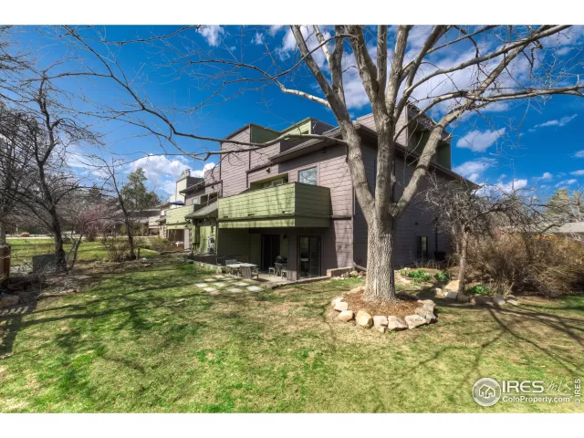 MLS: 907755 Condo For Sale