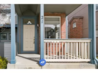 Photo #2: 907809 Listing