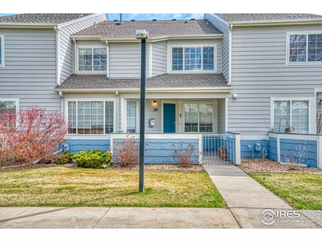 MLS: 907949 Condo For Sale