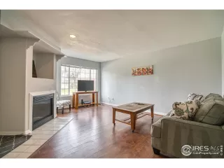 Photo #5: 907949 Listing