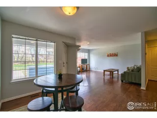 Photo #6: 907949 Listing