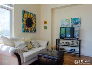 Photo #4: 907960 Listing 