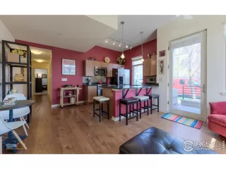 Photo #6: 907960 Listing 