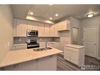 Photo #1: 907966 Listing