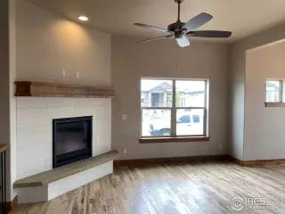 Photo #4: 907975 Listing