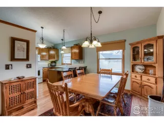 Photo #6: 907979 Listing