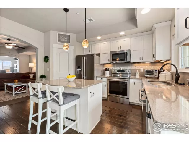 MLS: 907985 Condo For Sale