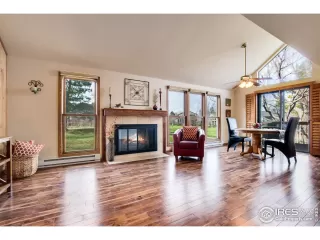 Photo #2: 908013 Listing