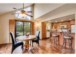 Photo #6: 908013 Listing