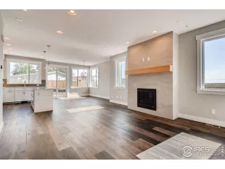 Photo #1: 908167 Listing