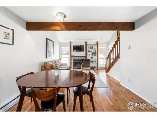 Photo #5: 908218 Listing