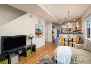 Photo #6: 908221 Listing 