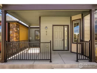 Photo #3: 908231 Listing