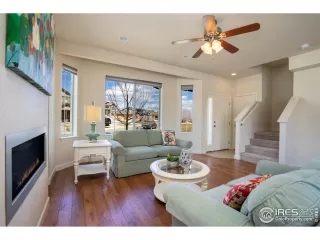 Photo #5: 908231 Listing