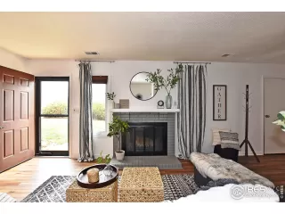 Photo #2: 908363 Listing 