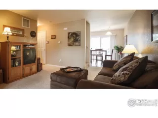 Photo #4: 908638 Listing