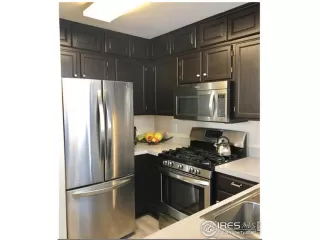 Photo #5: 908721 Listing