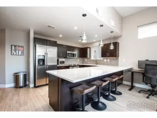 Photo #4: 908780 Listing