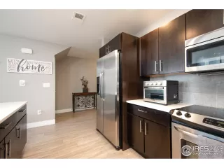 Photo #6: 908780 Listing