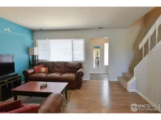 Photo #6: 908812 Listing