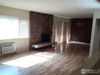 Photo #5: 908926 Listing 