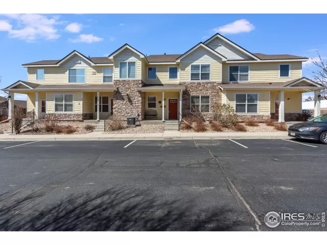 MLS: 908931 Condo For Sale