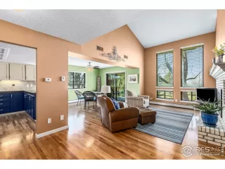 Photo #1: 908933 Listing