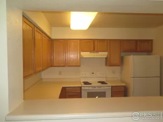 Photo #6: 908947 Listing