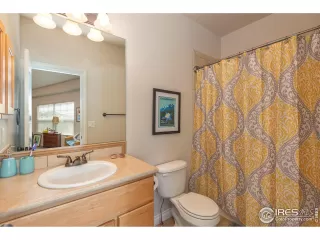 Photo #2: 909034 Listing