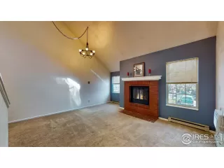 Photo #3: 909037 Listing