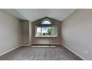 Photo #5: 9090694 Listing