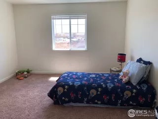 Photo #6: 909118 Listing 