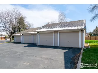 Photo #3: 909122 Listing