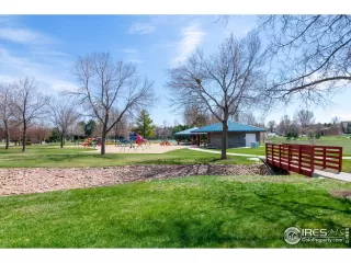 Photo #5: 909122 Listing