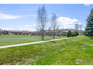 Photo #6: 909122 Listing