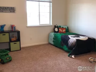 Photo #4: 909131 Listing 