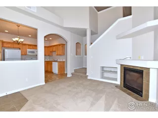 Photo #2: 909151 Listing