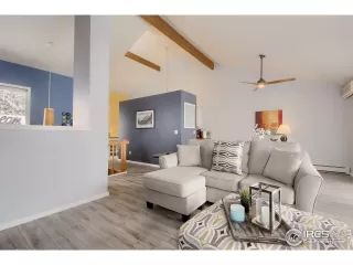 Photo #6: 909190 Listing 