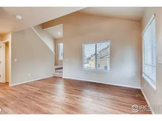 Photo #4: 909231 Listing