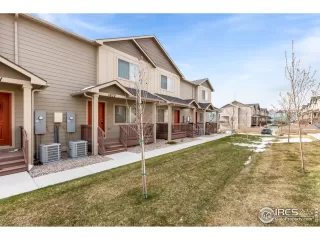 Photo #1: 909300 Listing