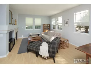 Photo #3: 909349 Listing