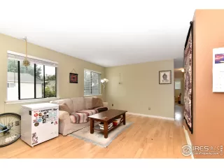 Photo #2: 909353 Listing 