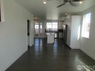 Photo #3: 909439 Listing