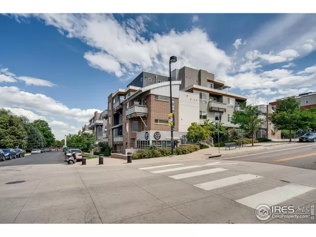 MLS: 909488 Condo For Sale