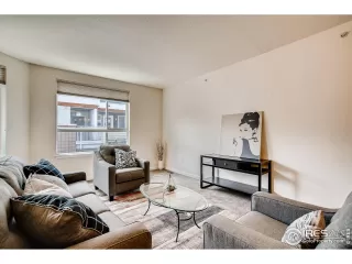 Photo #5: 909488 Listing 