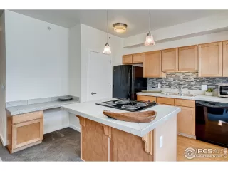 Photo #6: 909488 Listing 