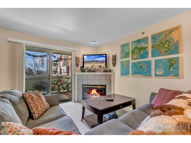 MLS: 909492 Condo For Sale