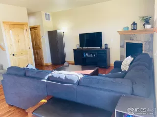 Photo #3: 909505 Listing 